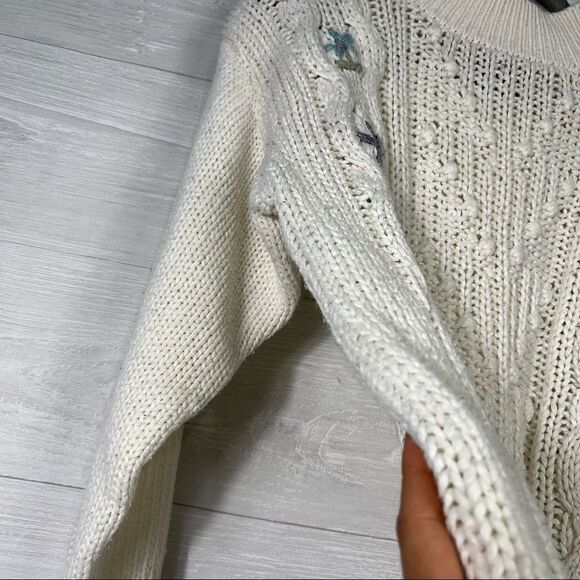 Vintage Hand Knit Mocked Sweater - Picture 6 of 11